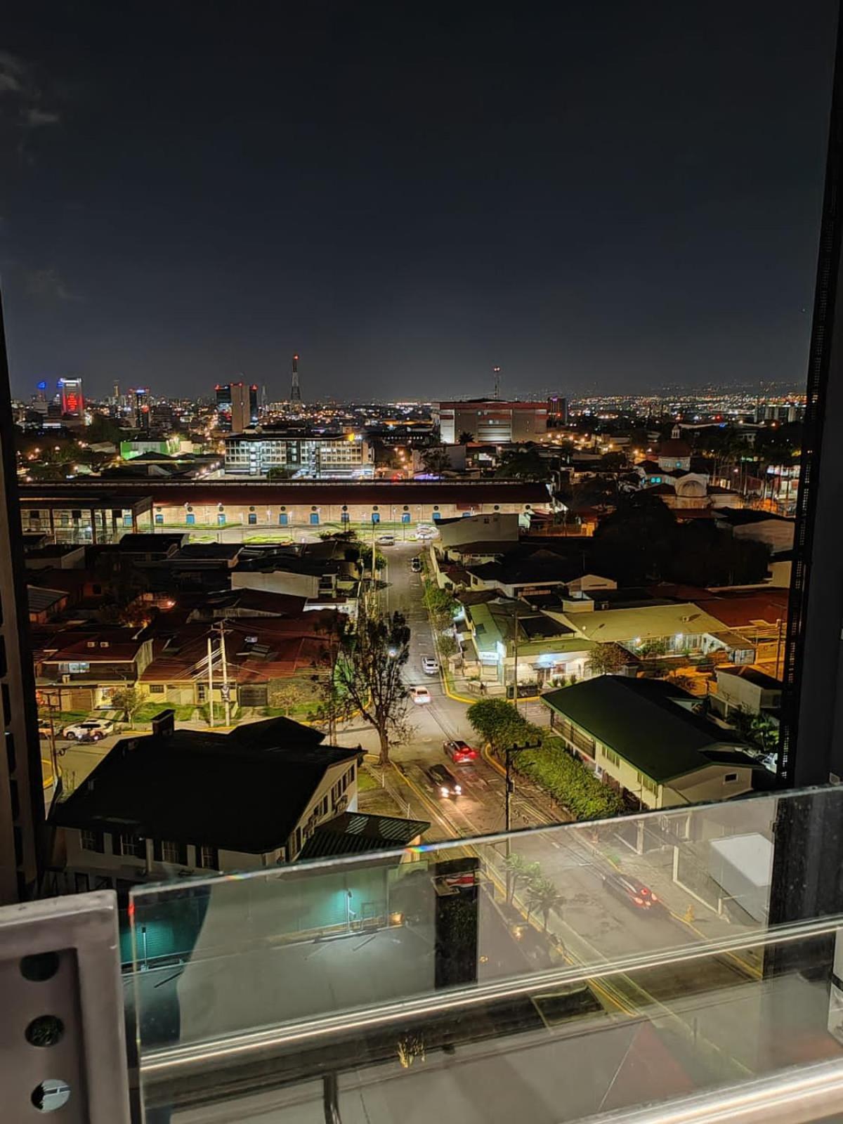 Nuevo Y Moderno Loft En Boe Escalante * San Jose (San Jose)
