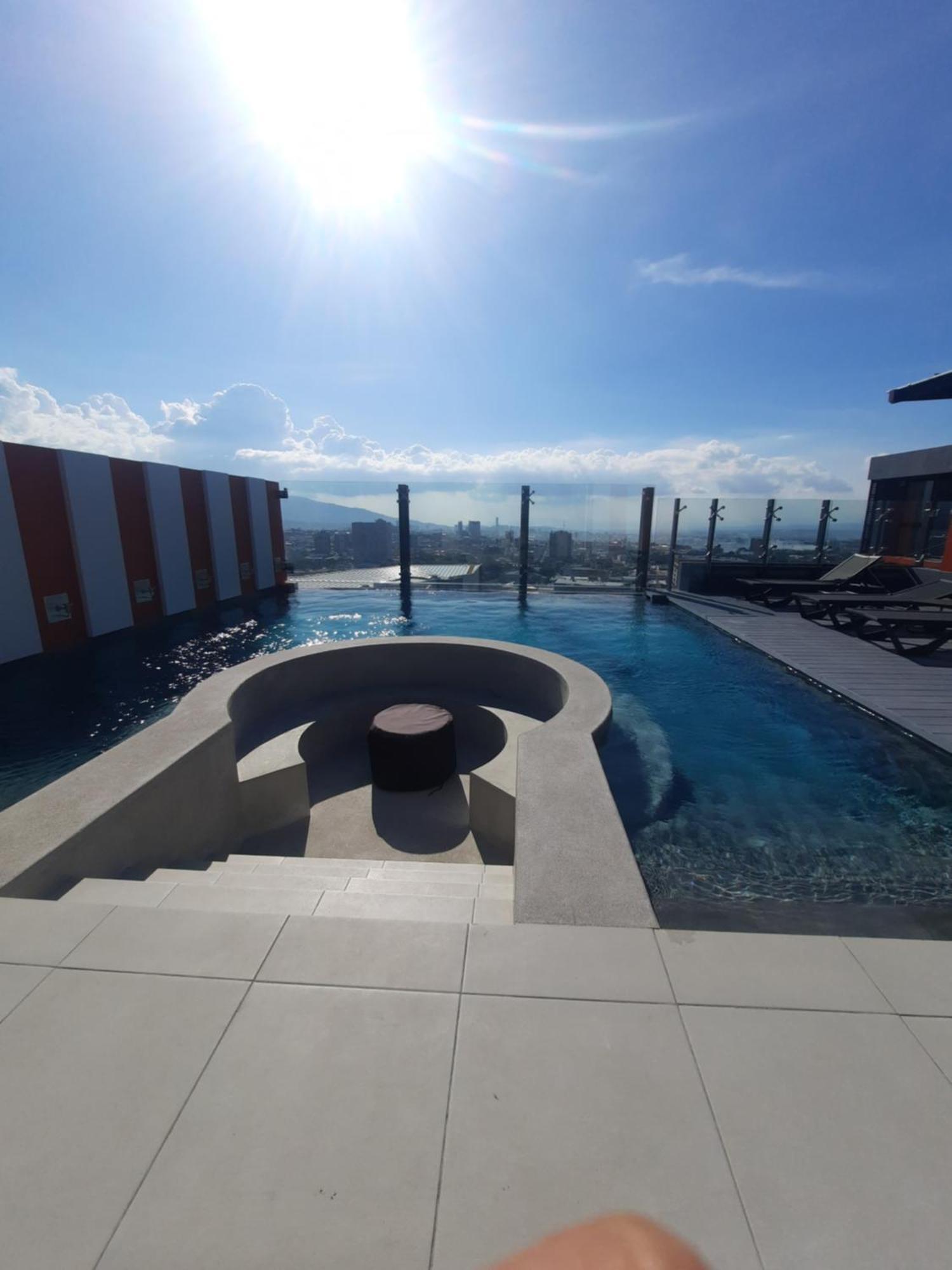 Nuevo Y Moderno Loft En Boe Escalante Apartment